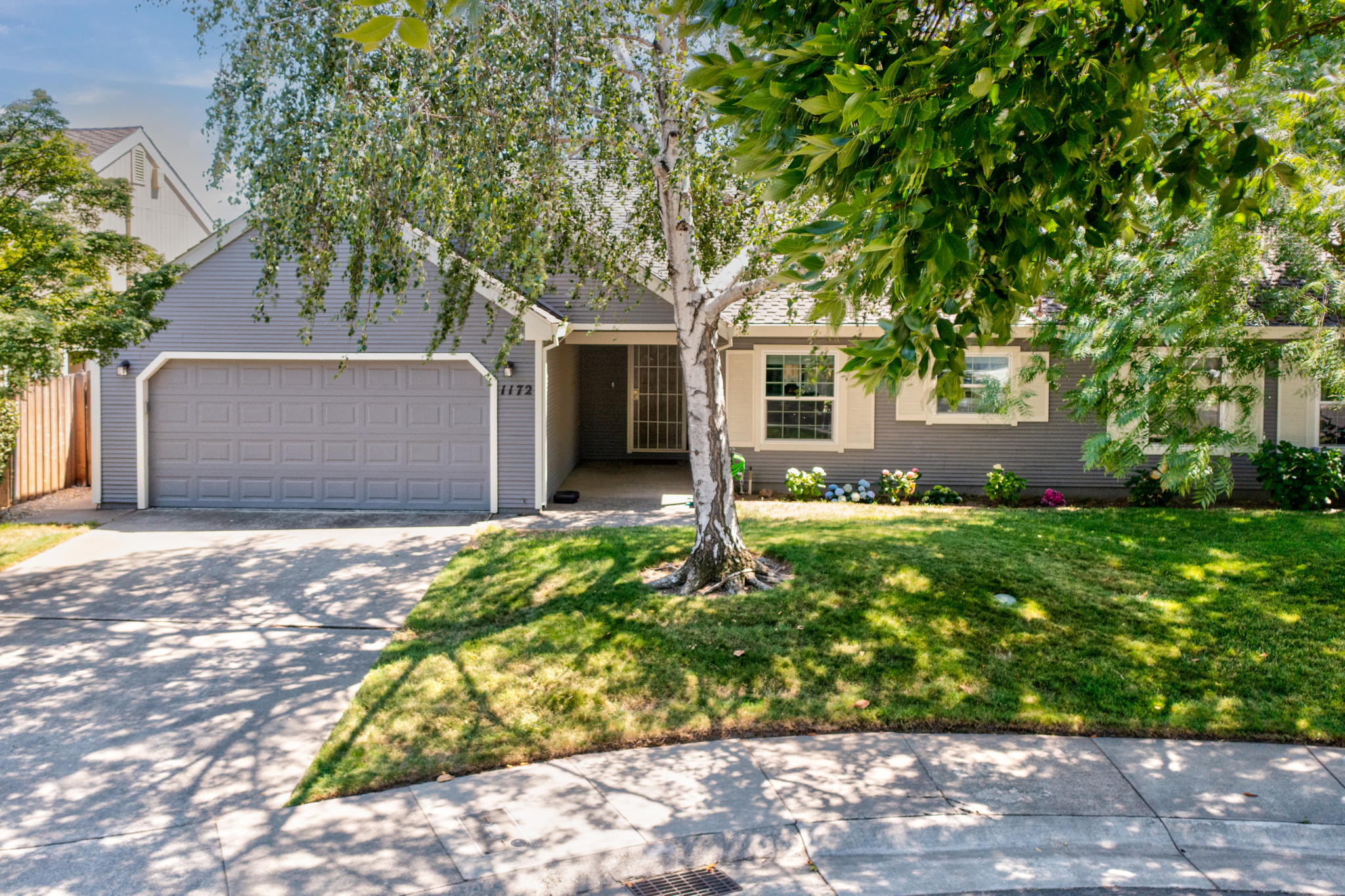 1172 Spruce Tree Cir, Sacramento, CA 95831, USA Photo 29