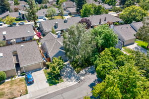 1172 Spruce Tree Cir, Sacramento, CA 95831, USA Photo 33