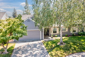 1172 Spruce Tree Cir, Sacramento, CA 95831, USA Photo 27