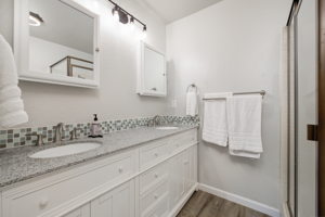 1172 Spruce Tree Cir, Sacramento, CA 95831, USA Photo 15