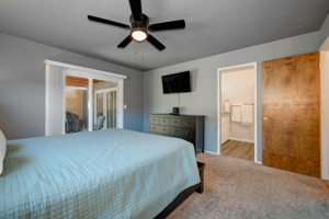 1172 Spruce Tree Cir, Sacramento, CA 95831, USA Photo 19