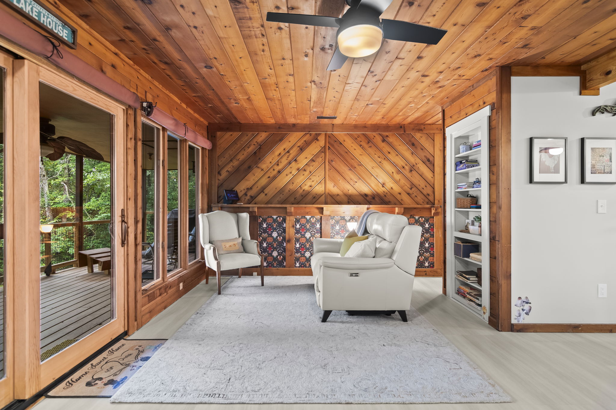 Lviing Room