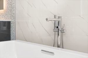 Photo 71