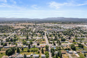  Photo 46