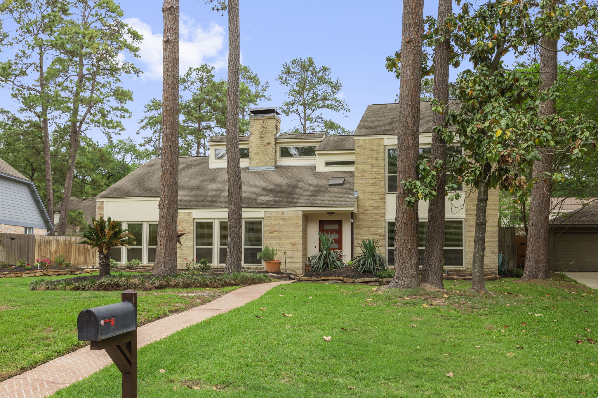 11722 Quail Creek Dr, Houston, TX 77070 | Studio Vos, Inc.