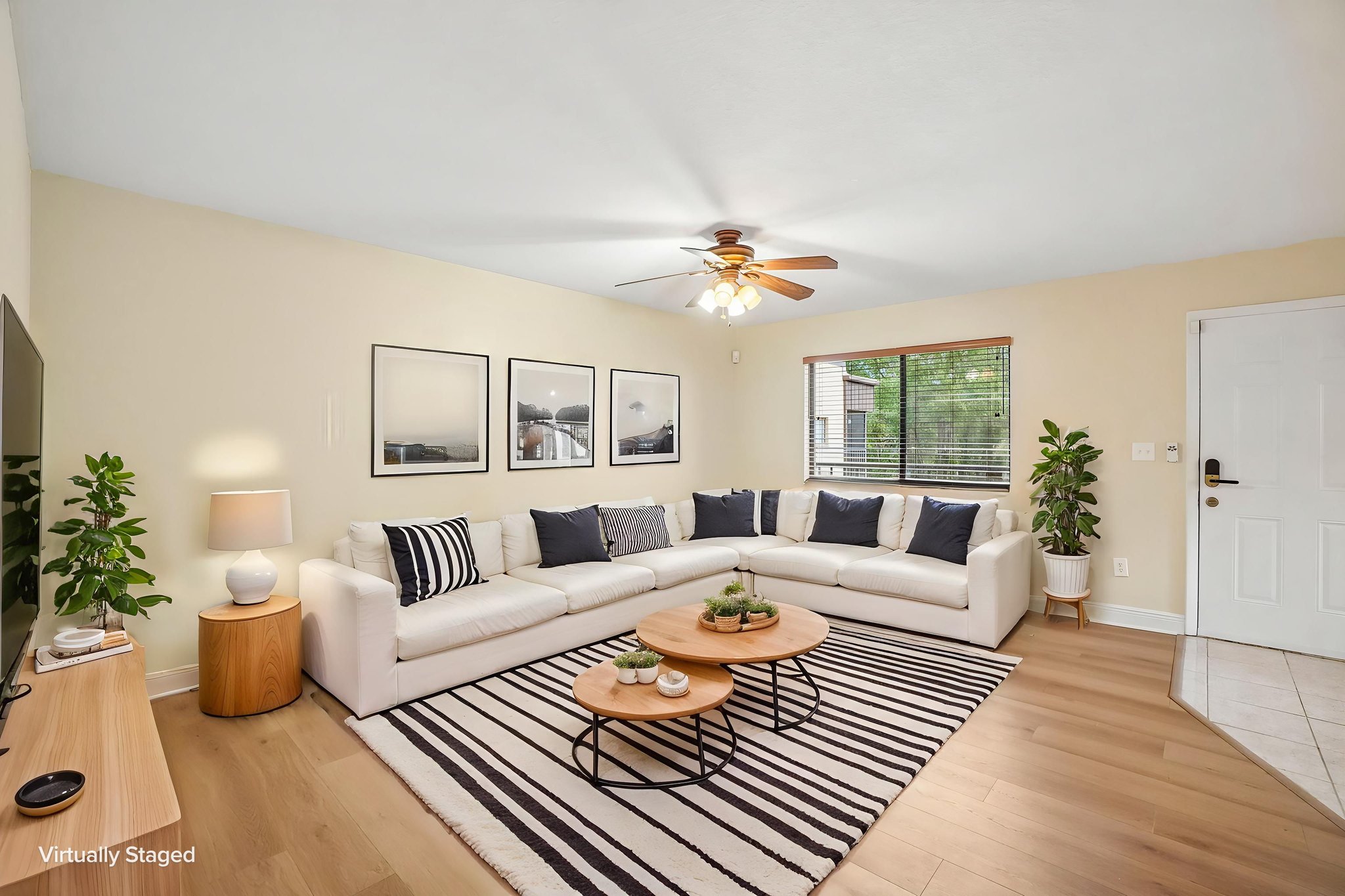 11722 Raintree Lake Ln APT C-S1709-014 virtually staged.jpeg