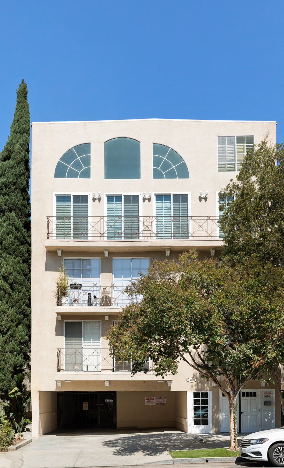 11723 Goshen Ave, Los Angeles, CA 90049, USA Photo 54