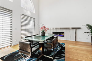 11723 Goshen Ave, Los Angeles, CA 90049, USA Photo 17