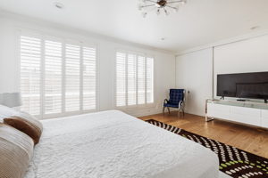 11723 Goshen Ave, Los Angeles, CA 90049, USA Photo 25