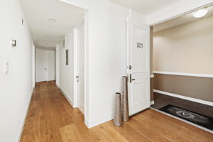 11723 Goshen Ave, Los Angeles, CA 90049, USA Photo 49