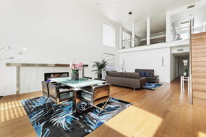 11723 Goshen Ave, Los Angeles, CA 90049, USA Photo 8