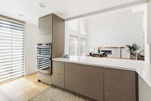 11723 Goshen Ave, Los Angeles, CA 90049, USA Photo 14