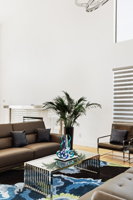 11723 Goshen Ave, Los Angeles, CA 90049, USA Photo 2