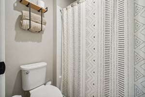 Newport St-038.jpg