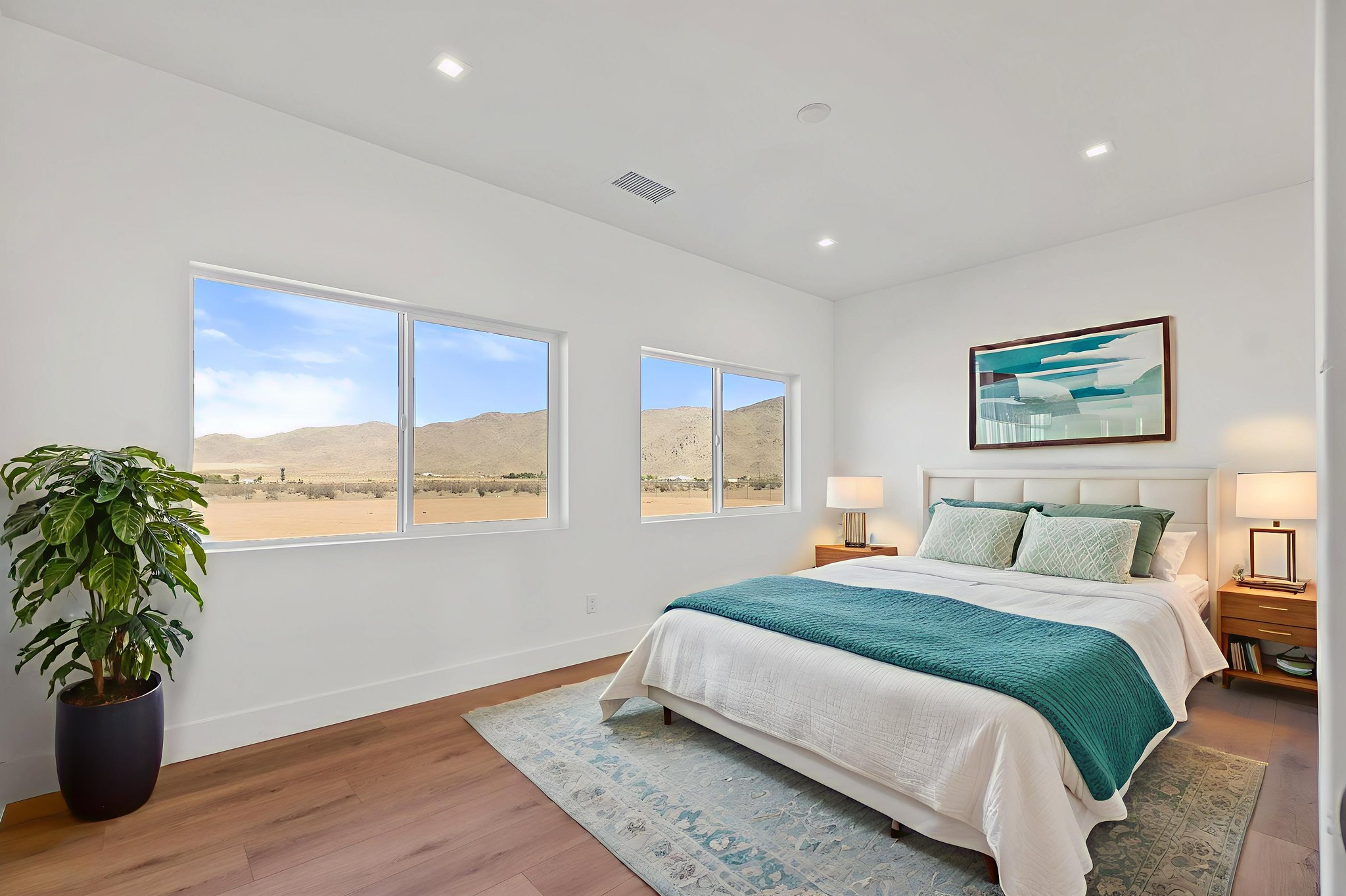 DSC04729-Edit virtually staged.jpeg