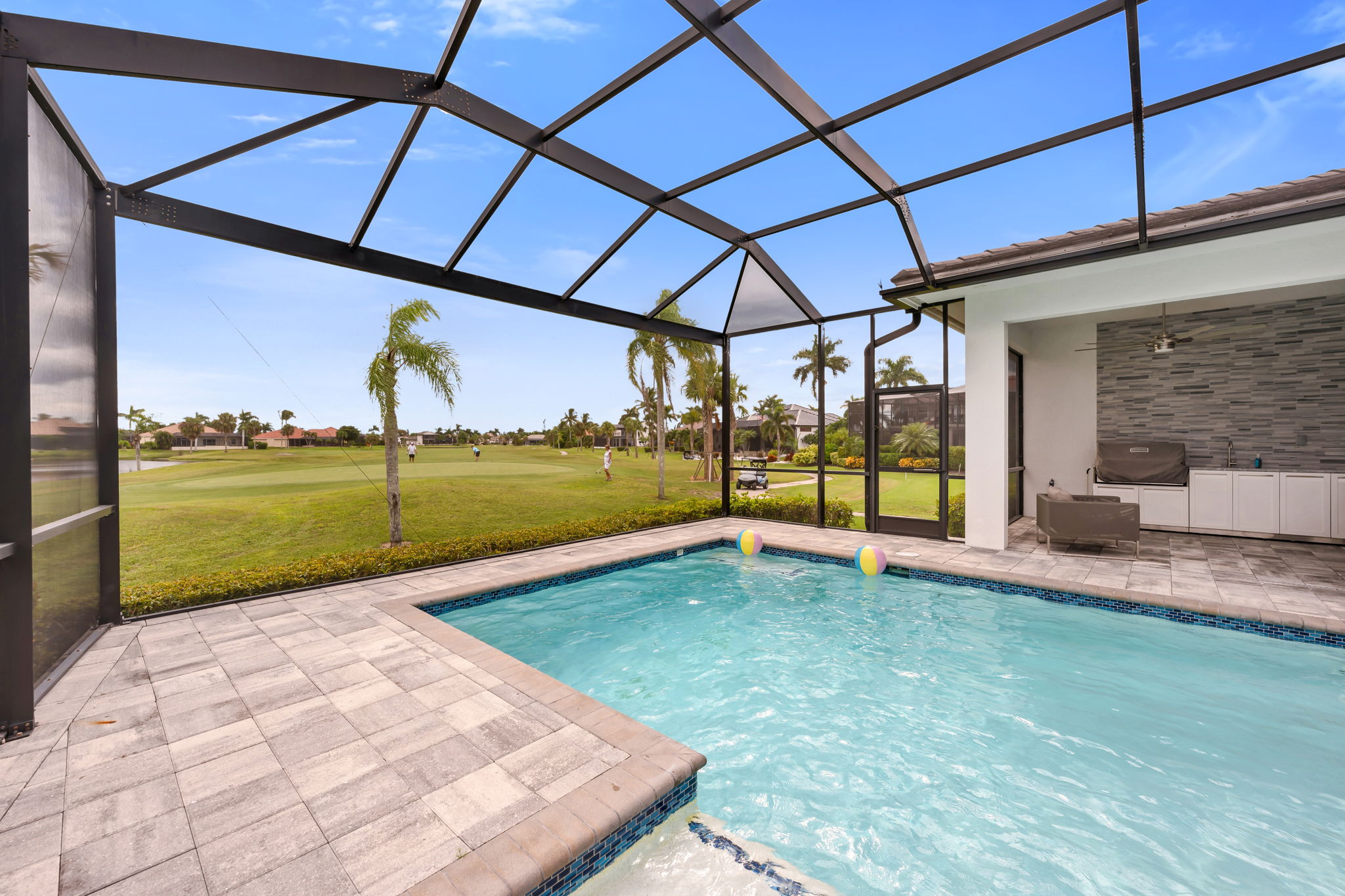 Lanai Pool