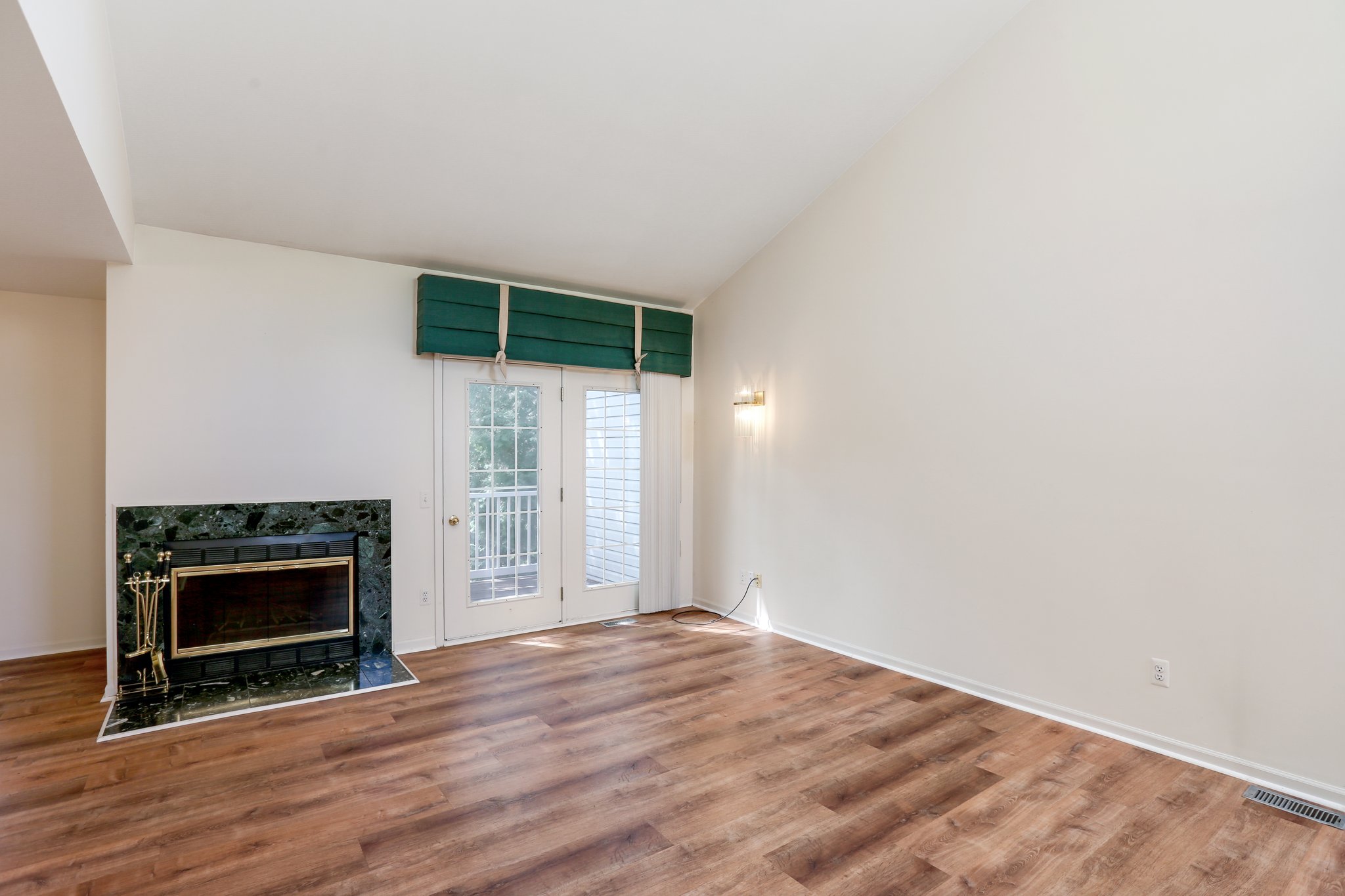  1173 Fairways Blvd, Troy, MI 48085, US Photo 4