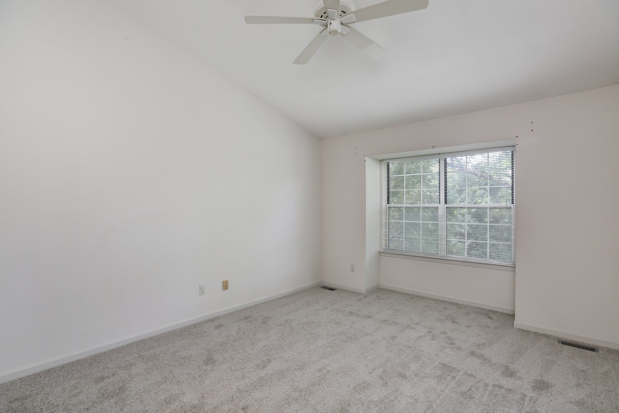  1173 Fairways Blvd, Troy, MI 48085, US Photo 20