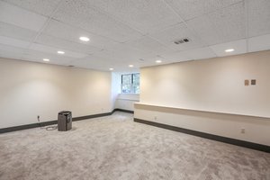  1173 Fairways Blvd, Troy, MI 48085, US Photo 11