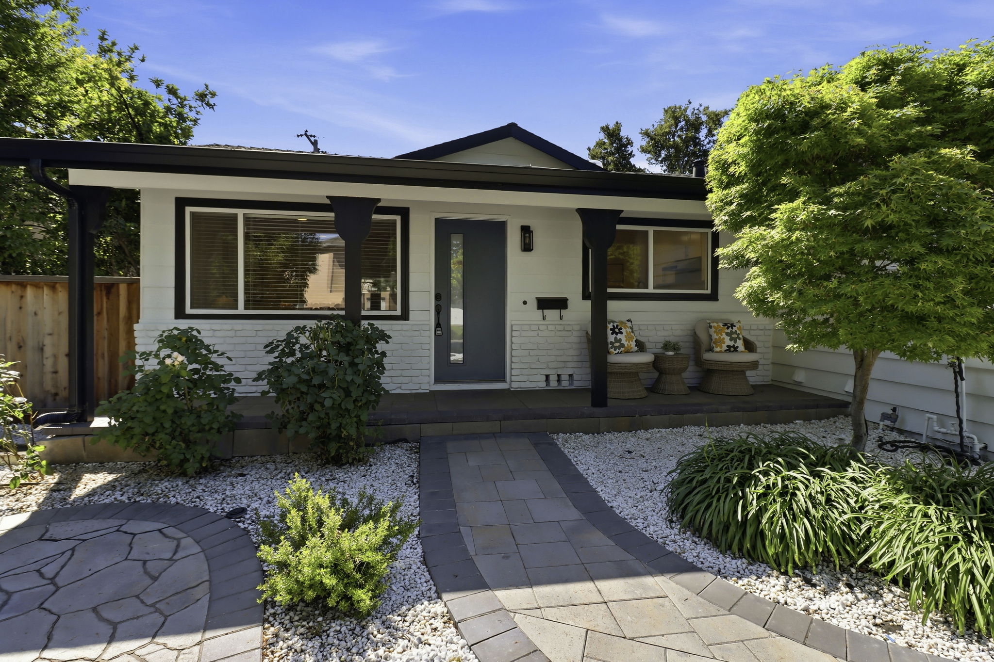 004_F8_1174 Arlington Ln