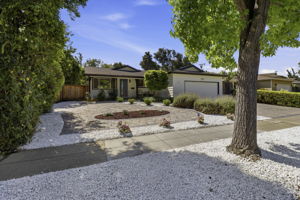 002_F8_1174 Arlington Ln