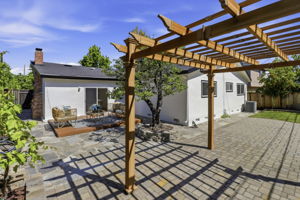031_F8_1174 Arlington Ln
