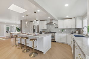 011_F8_1174 Old Oak Dr  San Jose
