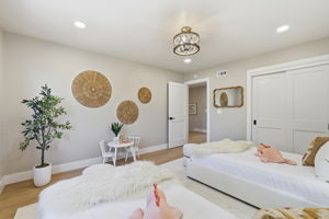 027_F8_1174 Old Oak Dr  San Jose