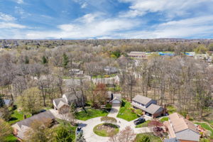  1174 Valley Stream Ct, Rochester Hills, MI 48309, US Photo 4