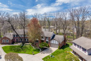  1174 Valley Stream Ct, Rochester Hills, MI 48309, US Photo 2