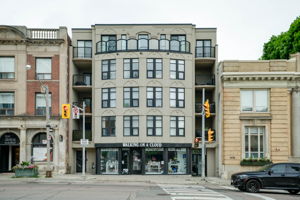 1174 Yonge St, Toronto ON