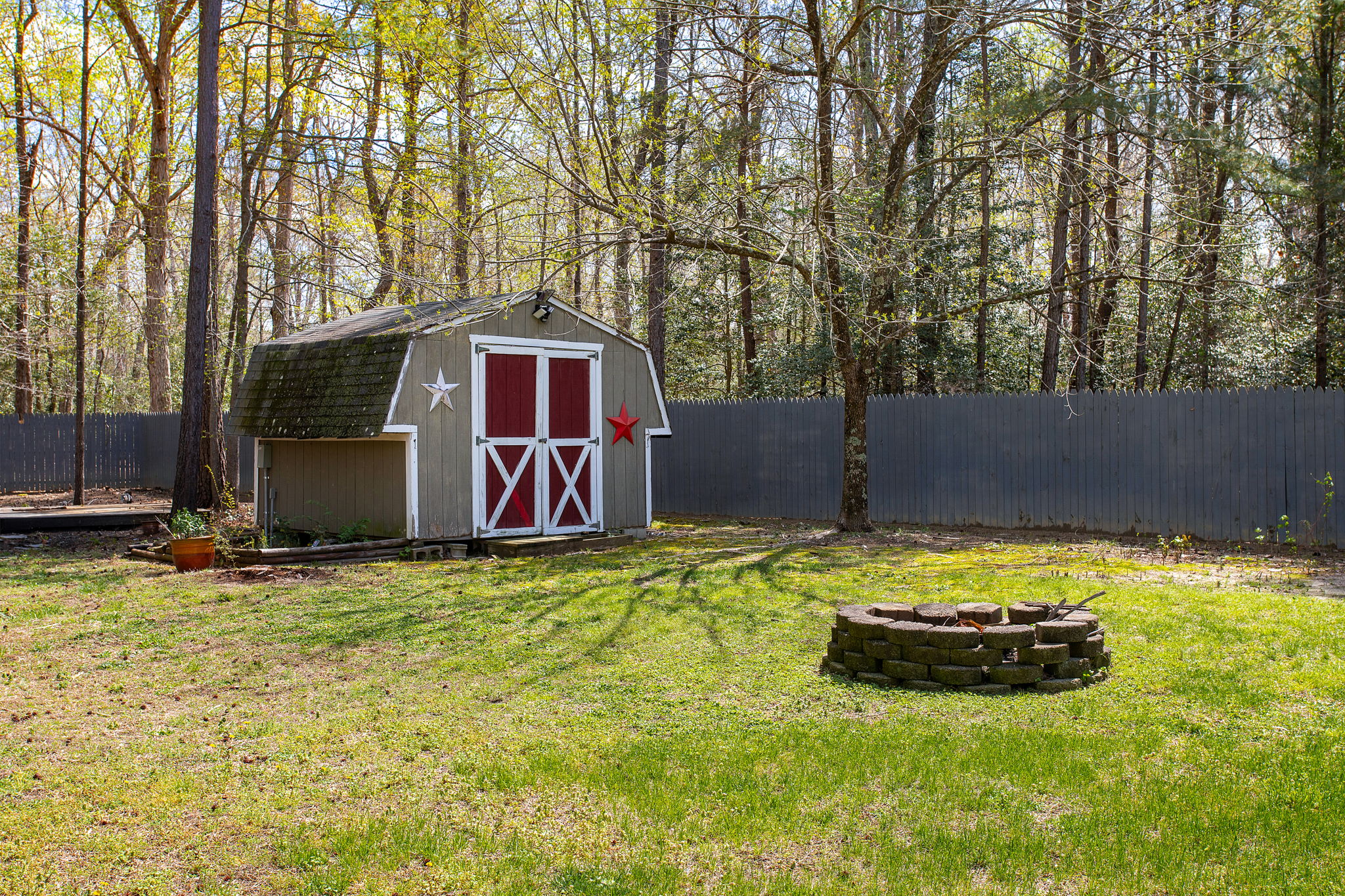 40-Shed