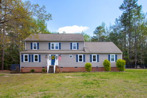 02-Exterior Front