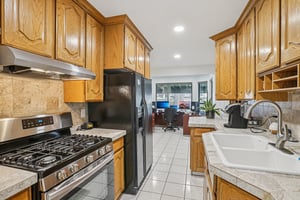 S 700-S2412-012.jpg