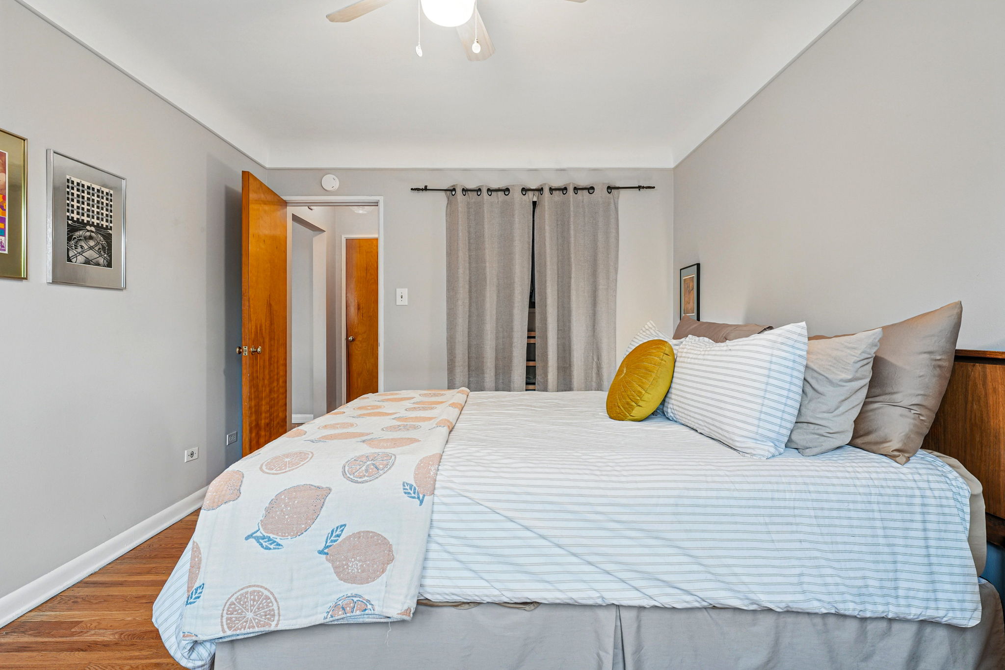 Spacious bedroom