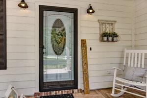 Front Entry Detail