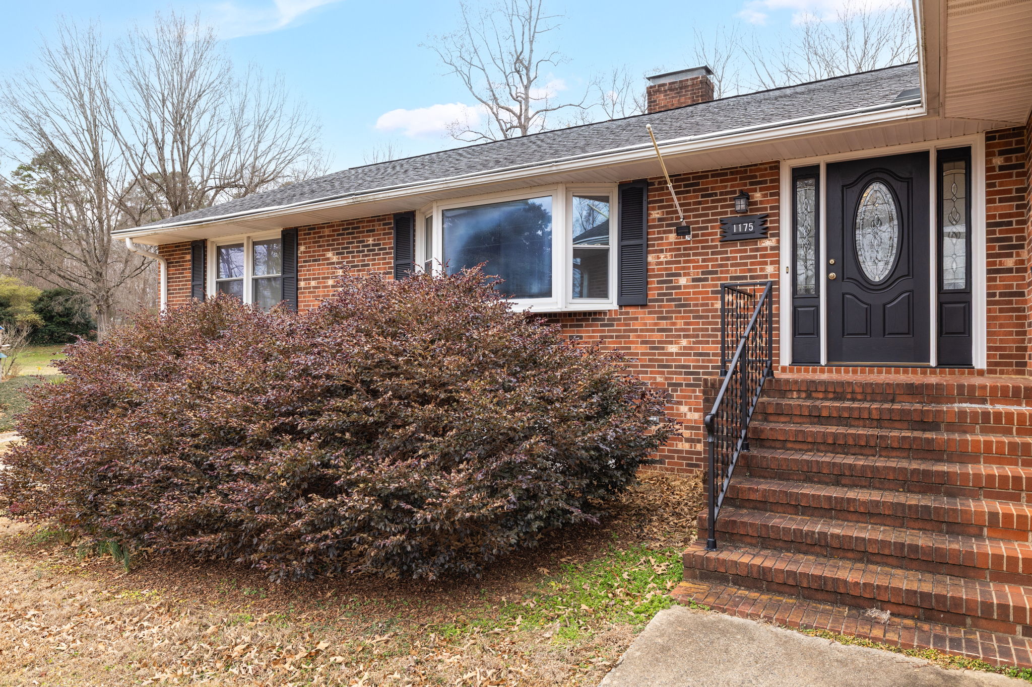 1175 Whispering Pines Dr-5