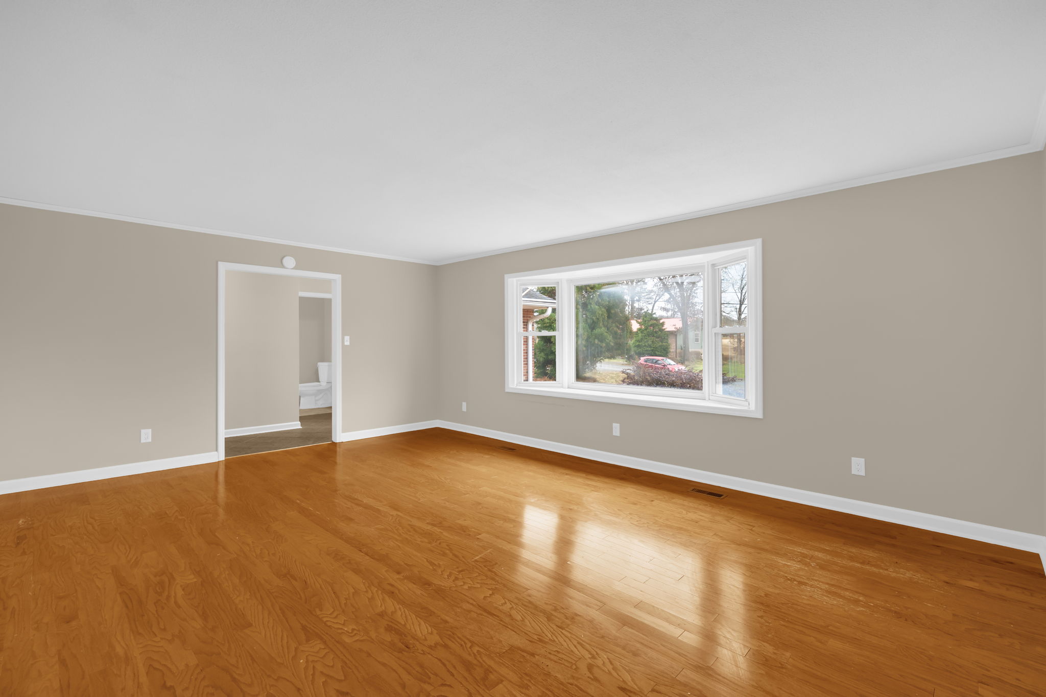 1175 Whispering Pines Dr-20