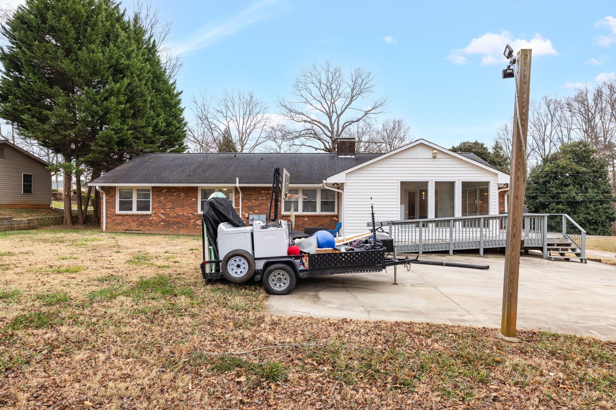 1175 Whispering Pines Dr-52