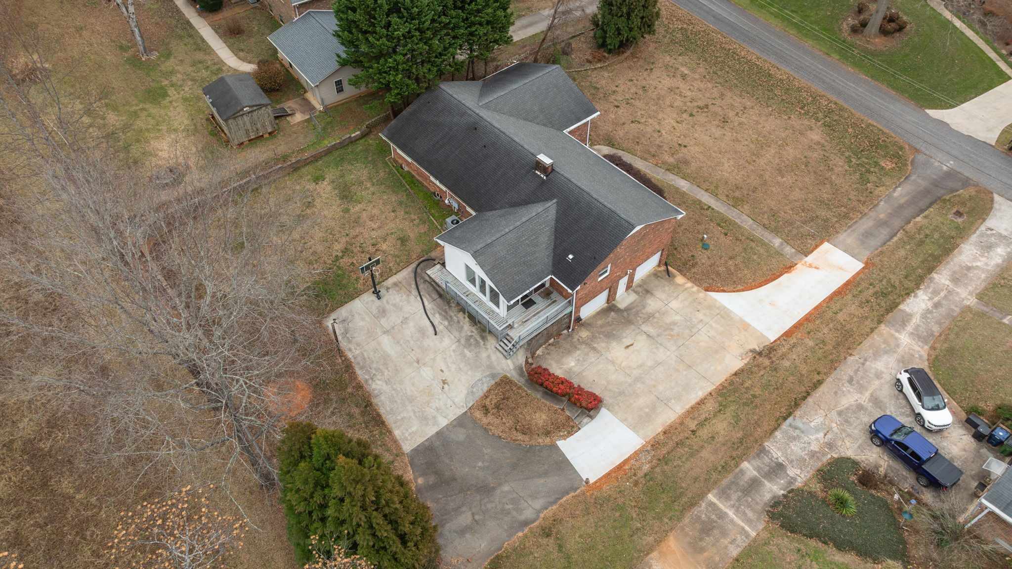 1175 Whispering Pines Dr-56