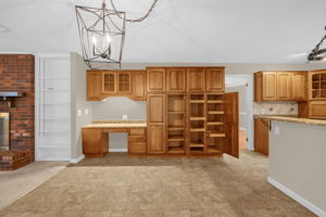 1175 Whispering Pines Dr-12