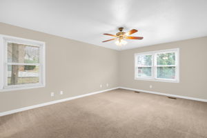 1175 Whispering Pines Dr-23