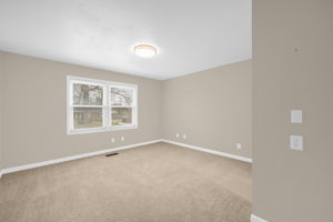 1175 Whispering Pines Dr-26