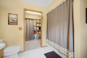 11751 Hickory Dr, Bentonville, AR 72712, USA Photo 135