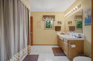 11751 Hickory Dr, Bentonville, AR 72712, USA Photo 136