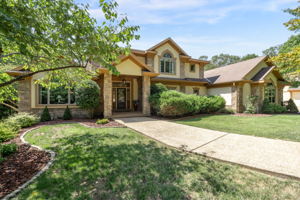 11751 Hickory Dr, Bentonville, AR 72712, USA Photo 6