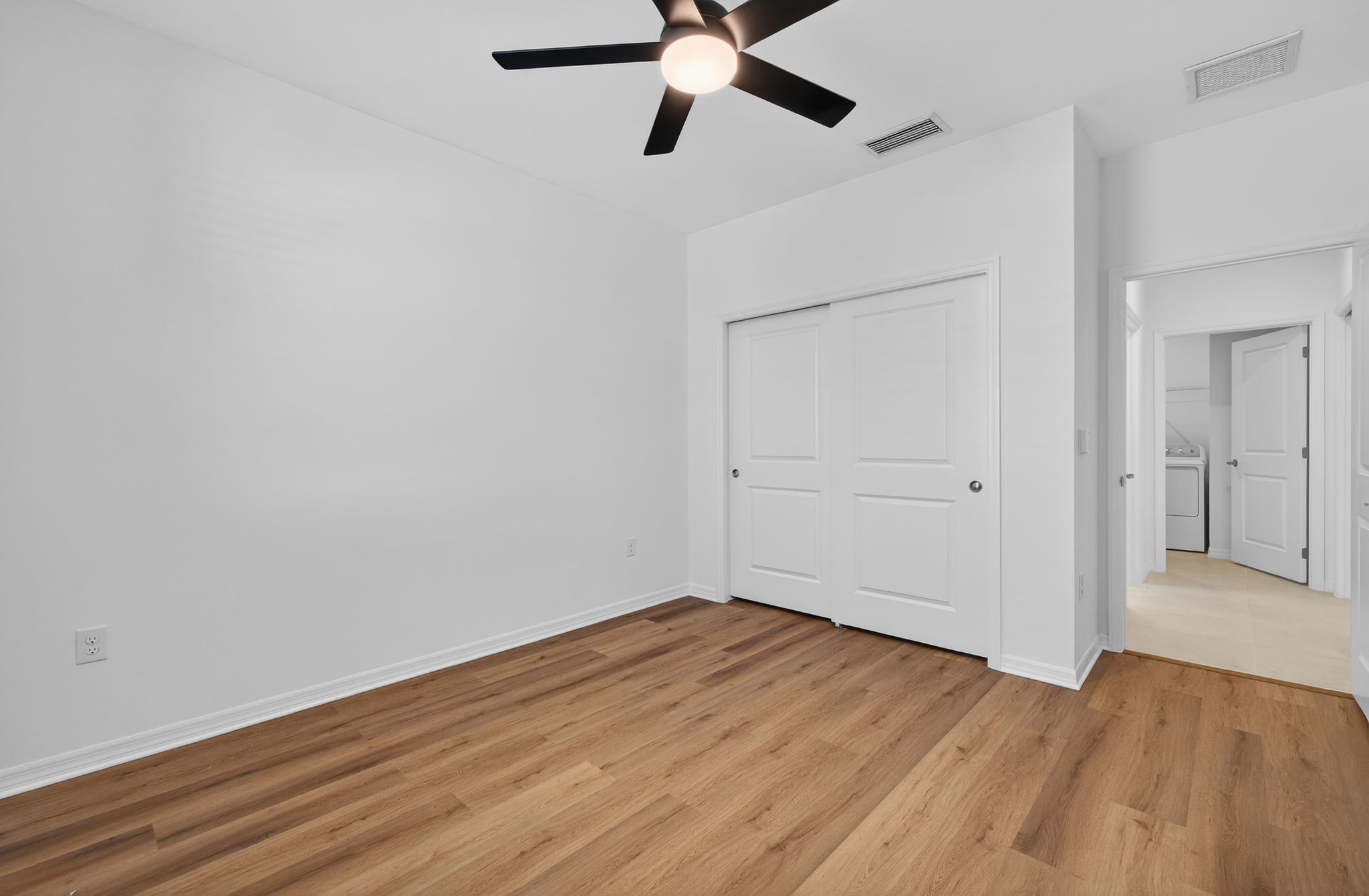 Guest Bedroom 2 - 2 of 2