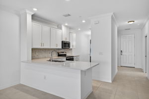 Breakfast Bar 1 of 2