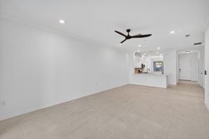 Living Room 5 of 5 - r