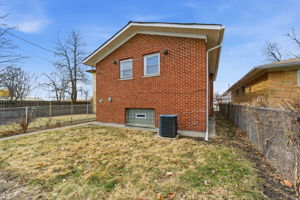 11755 S Throop St - Danny Santana_CHP2026_002